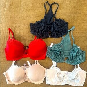Victoria’s Secret bra bundle